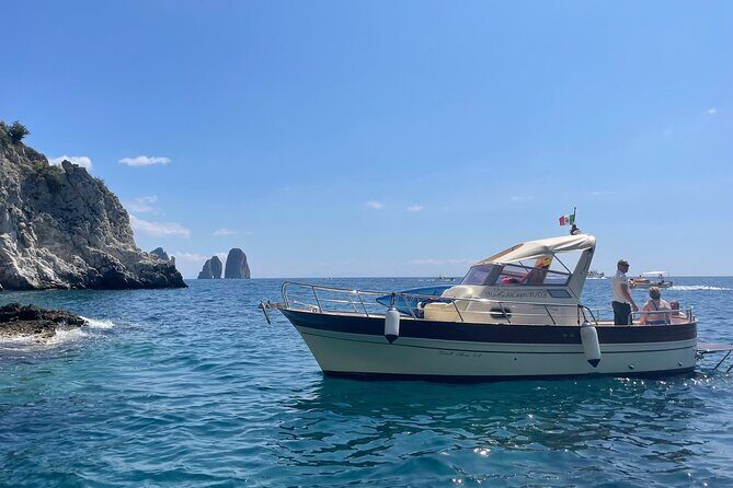 Three Hour Private Guided Tour of Capri with a luxury Gozzo cabin cruiser - FAQs about the Capri Private Boat Tour