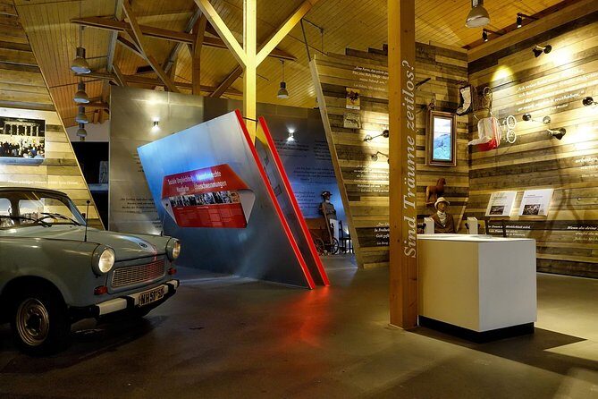 Ticket for the Emigration Museum BallinStadt Hamburg - A Closer Look at the Experience