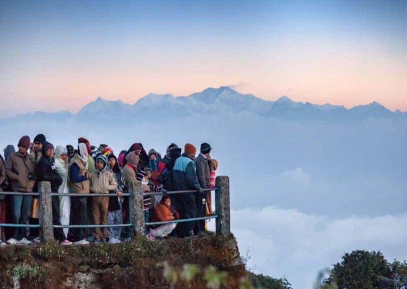 Tiger Hill Sunrise and Hiking Tour from Darjeeling - The Itinerary: A Day in the Himalayas