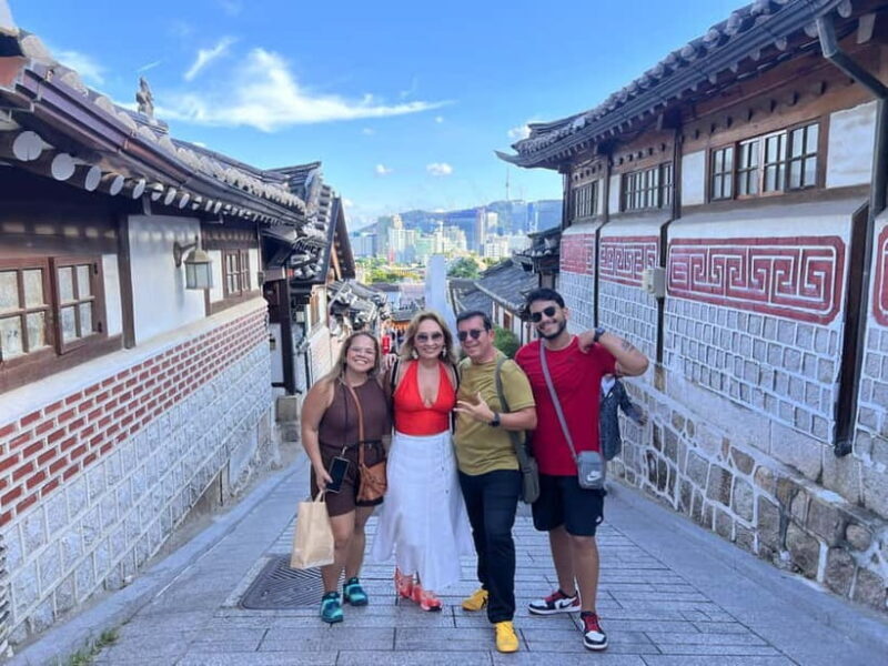 Time Travel in Seoul: Gyeongbokgung, Folk Museum & Bukchon - Key Points