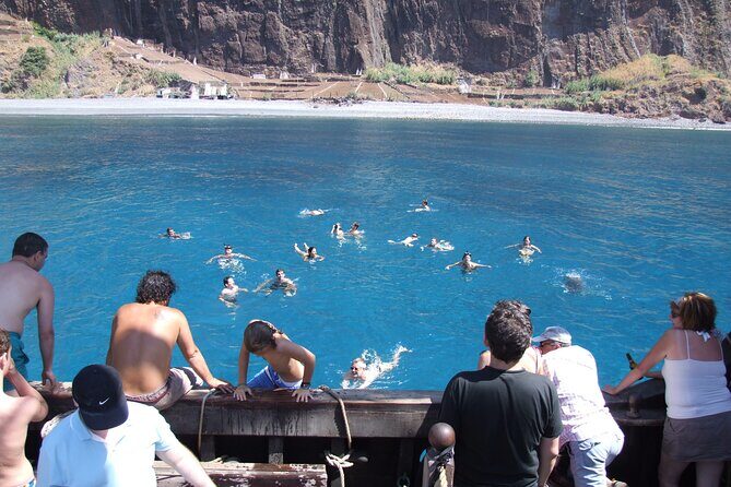 Time Travel on Columbus Replica Flag Ship in Madeira - What the Reviews Say