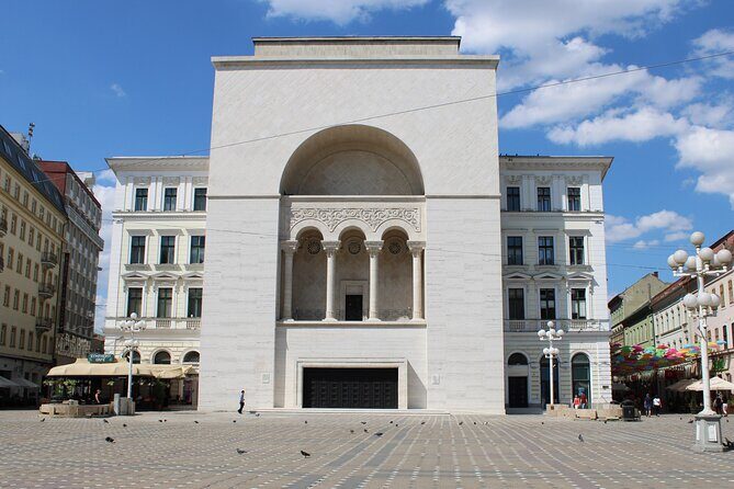 Timioara: Private Walking Tour with Local Guide - Introduction: A Personal Guide to Timisoaras Heart