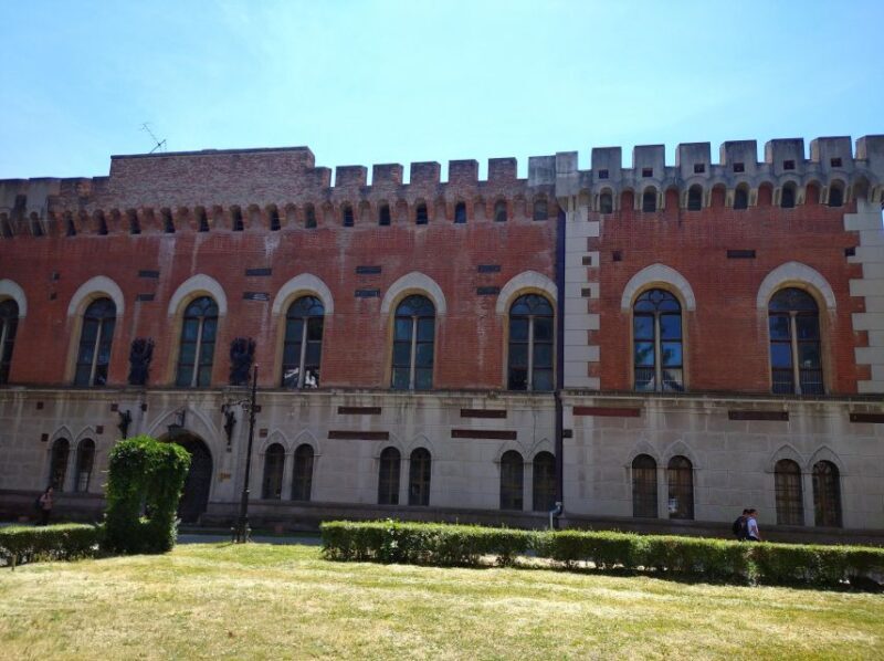 Timisoara Downtown Dream Tour - A Walk Through Timisoara’s Architectural Heart