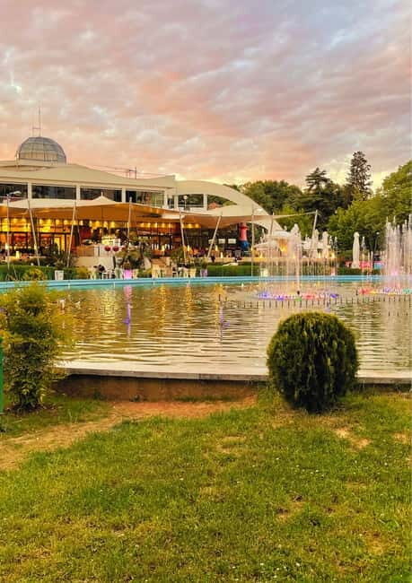 Tirana Highlights: A Walking Tour with a Local Guide - What to Expect from Tiranas Highlights Walking Tour