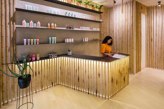 To sweat Madrid toxins in Hammam and enjoy the best couple massage downtown - A Relaxing Escape in Madrid: Hammam and Couples Massage Experience