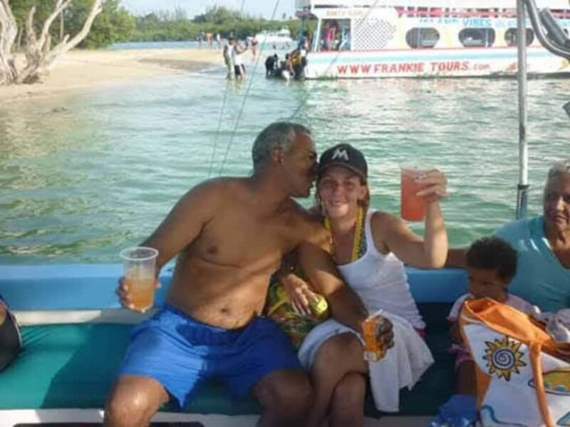 Tobago: Coastal Boat Tour with Snorkeling and Rum Punch - Key Points