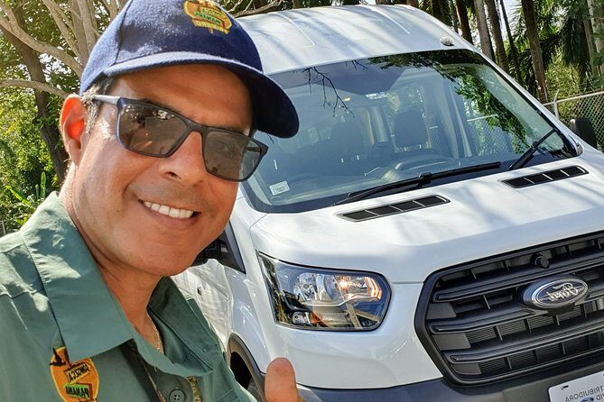 Tocumen Airport Private Transfer. Arrivals or Departures - Who Would Benefit Most from This Service?