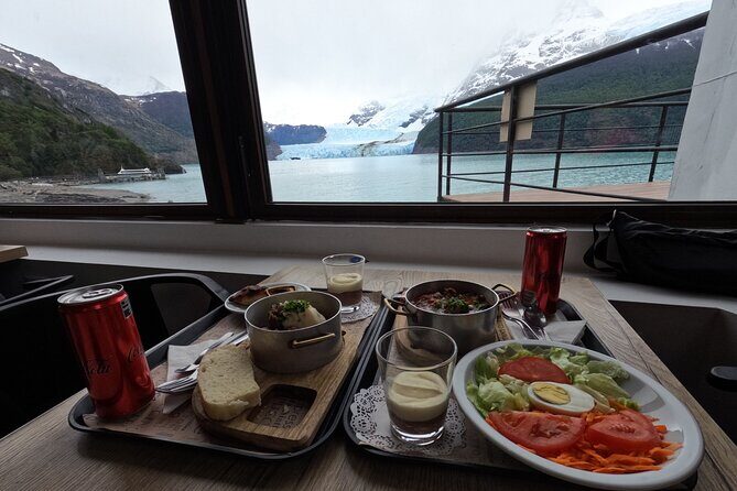 "Todo Glaciares" Boat Tour + optional transfers from El Calafate - Discover the Patagonian Ice Wonders with the "Todo Glaciares" Boat Tour