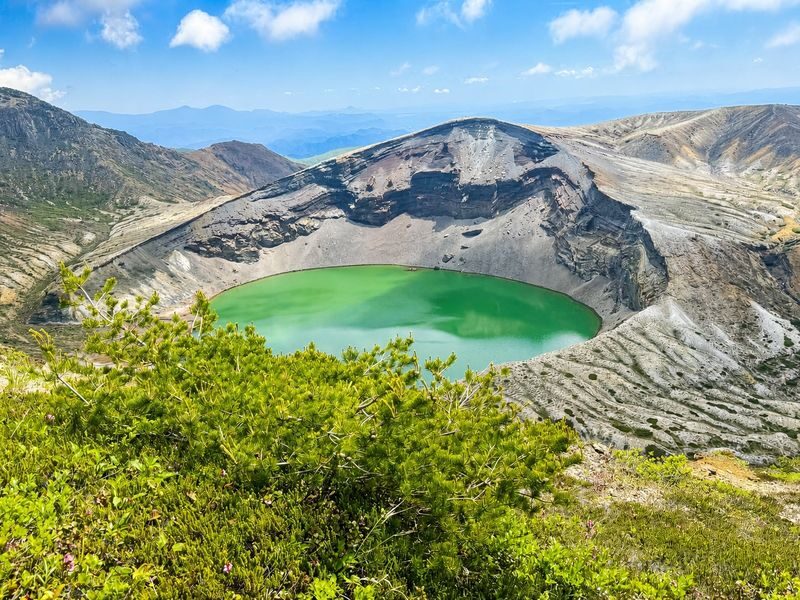 Tohoku One-Day Tour: Ginzan Onsen-Zao Ropeway & Ice Monsters-Okama Crater-Seasonal Fruit Picking-Special Lunch One-Day Tour (Departing from Sendai) - Weather, timing and who should book