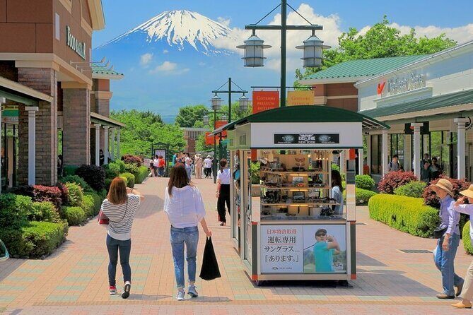 Tokyo 10-Hour Mt. Fuji, Oshino Hakkai & Outlets/Hot Spring Tour - What Reviewers Say (Based on the Data)