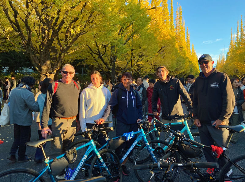 Tokyo 3-Hour Bike/E-bike Tour of the Central City Areas - Yoyogi Park, Harajuku and Shibuya