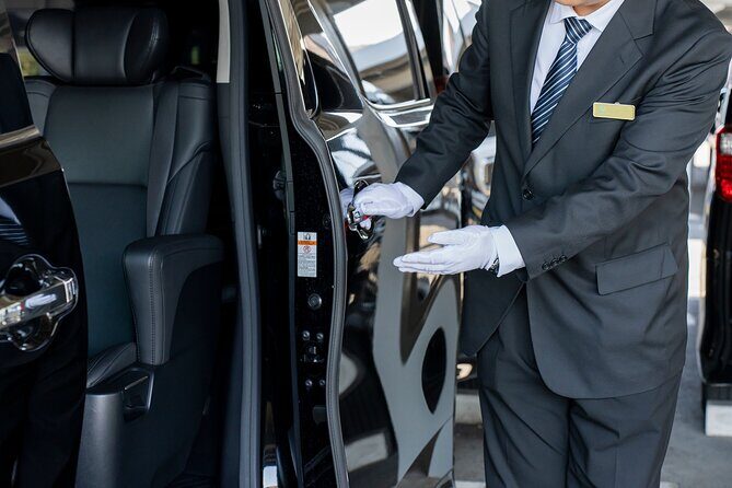 Tokyo 5-Hour Private Car Tour with NRT/HND Airport Transfer - An In-Depth Look at the Experience