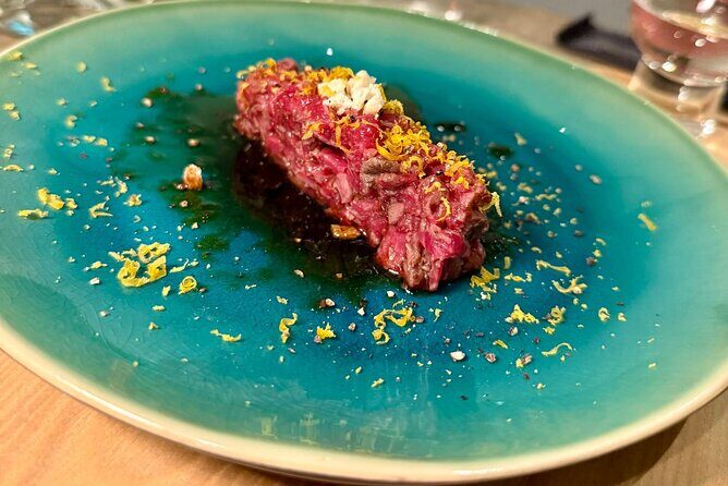 Tokyo 6hr Private Guided Tour and Wagyu & Sake Pairing - Key Points