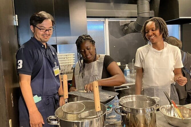 Tokyo 6hr Private Guided Tour & Jiro Style Ramen Cooking - A detailed look at the Tokyo 6-hour private tour & ramen class