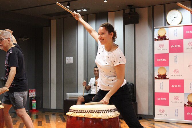Tokyo 6hr Private Guided Tour & Wadaiko Drumming Experience - Key Points