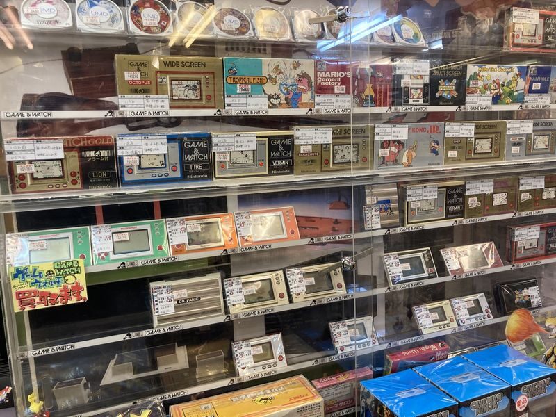 Tokyo Akihabara, Anime, Manga, Video Games & Maid Cafe Tour - Akihabara is more than one kind of shop
