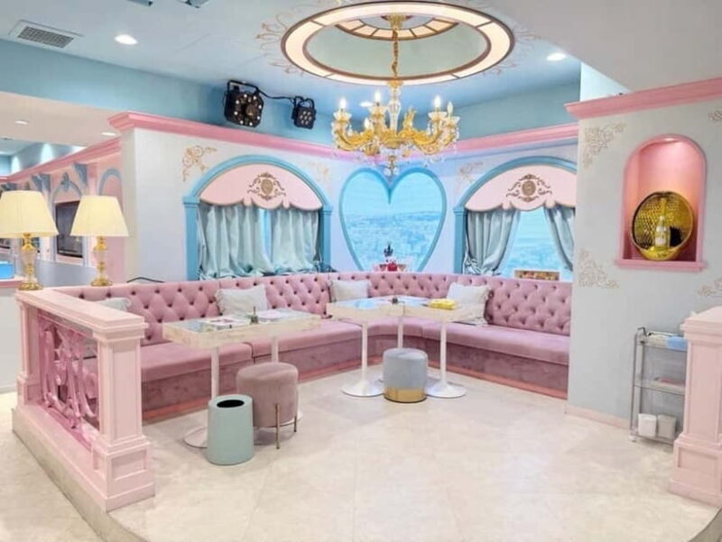 Tokyo: Akihabara Game Tour with Gachapon & Princess Café - A Deep Dive into the Akihabara Game Tour