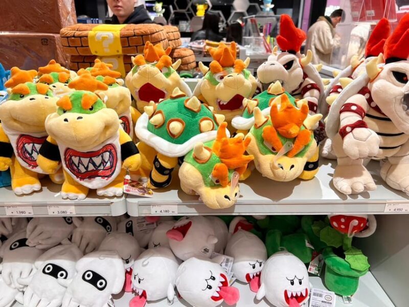 Tokyo: Anime & Manga Tour with Ramen Lunch in Shibuya - Key Points