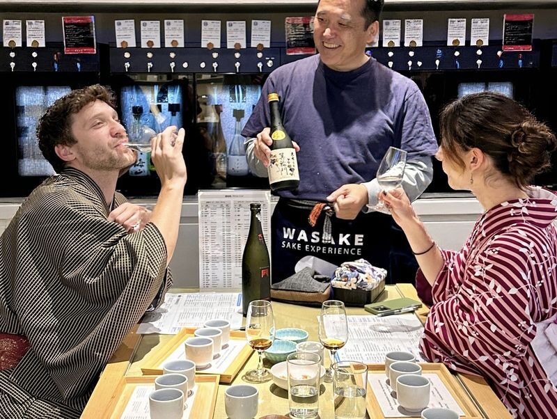 Tokyo: Award-Winning Sake Tasting with a Specialist in Asakusa - A sake lesson, not just a flight of drinks