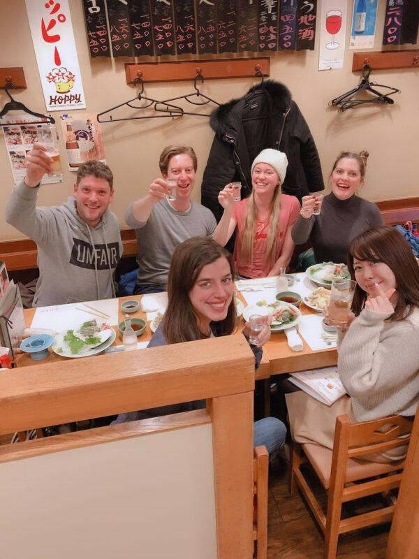 Tokyo Bar Hopping in Shinjuku: Free-flow, Full Dinner, Golden Gai - Practical details before you book