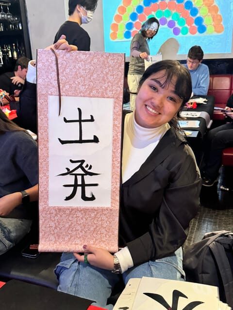Tokyo: Calligraphy on Kanji Fan & Scroll with Drink - Key Points