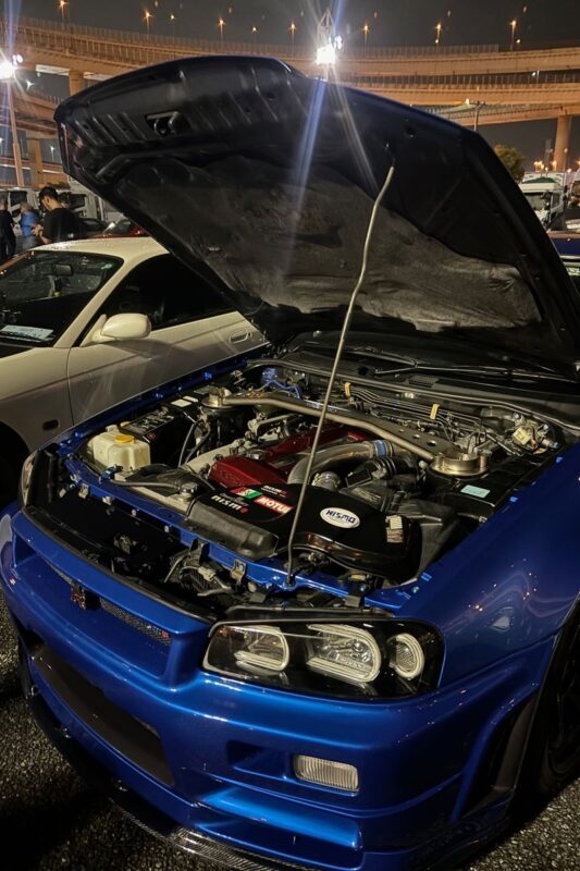 Tokyo Daikoku PA Night JDM Car Culture Adventure - Choosing a car package and weighing the price