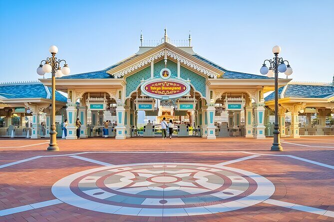 Tokyo Disneyland Ticket & Tokyo Subway Pass - Who Will Love This Experience?
