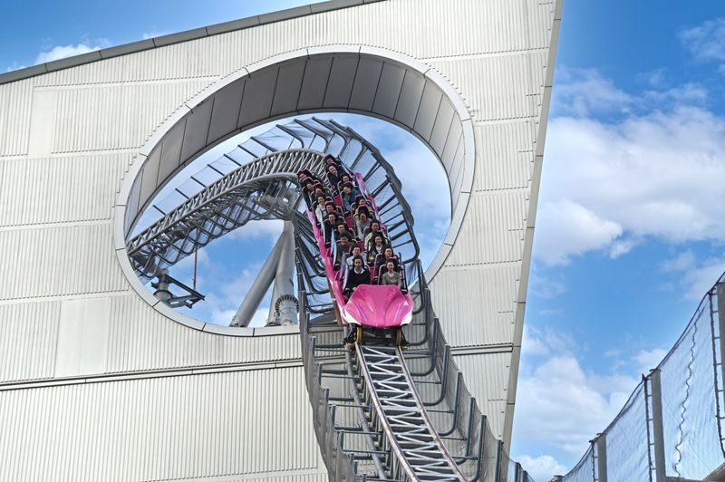 Tokyo Dome City Attractions Ticket - Thunder Dolphin, the ride that sets the pace