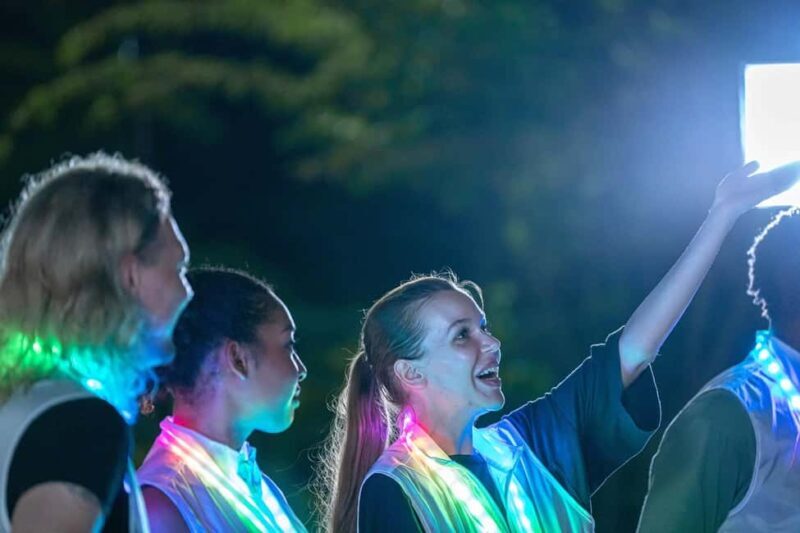 Tokyo: E-scooter Ride around the Imperial Palace area - What to Expect on the Day