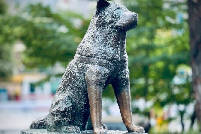 Tokyo Essentials Iconic Neighborhoods and Local Secrets - Detailed Breakdown of the Itinerary