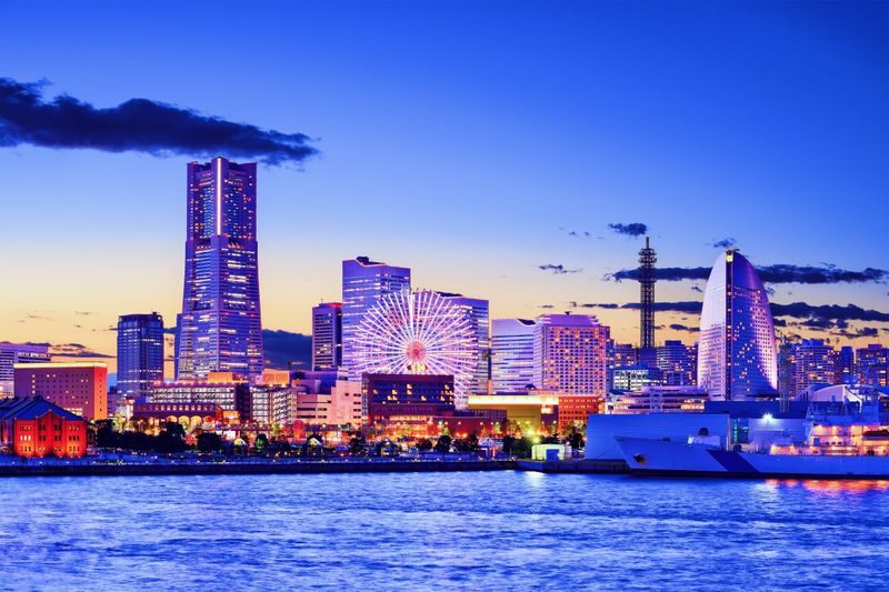 Tokyo Full-Day Enoshima, Kamakura & Yokohama Sightseeing Tour - Three Kanagawa Stops in One Day