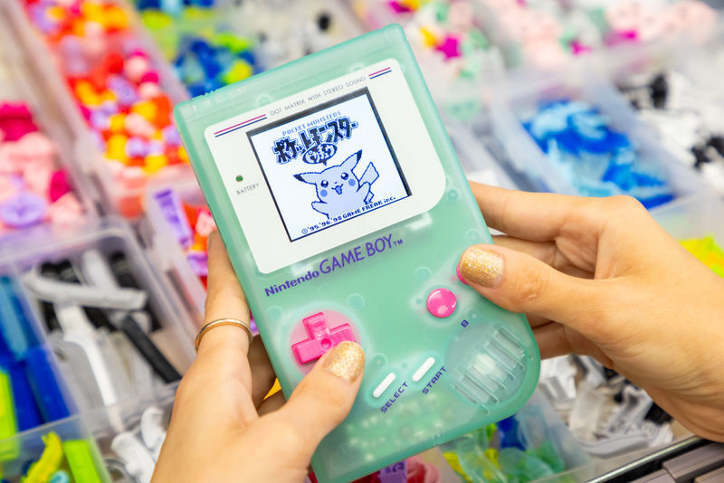 Tokyo: Game Boy Mod Workshop in Akihabara (Original/Advance) - A hands-on souvenir in Akihabara