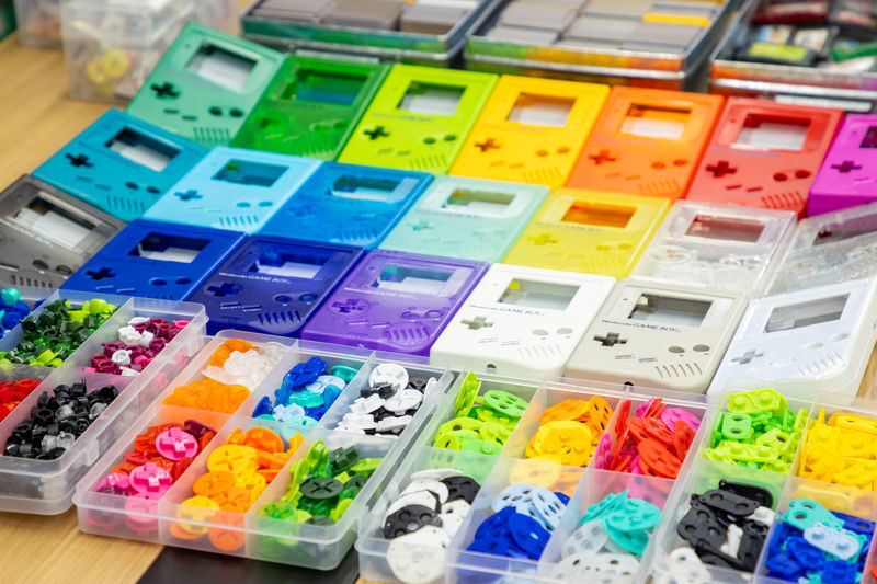 Tokyo: Game Boy Mod Workshop in Akihabara (Original/Advance) - From opened shell to finished console