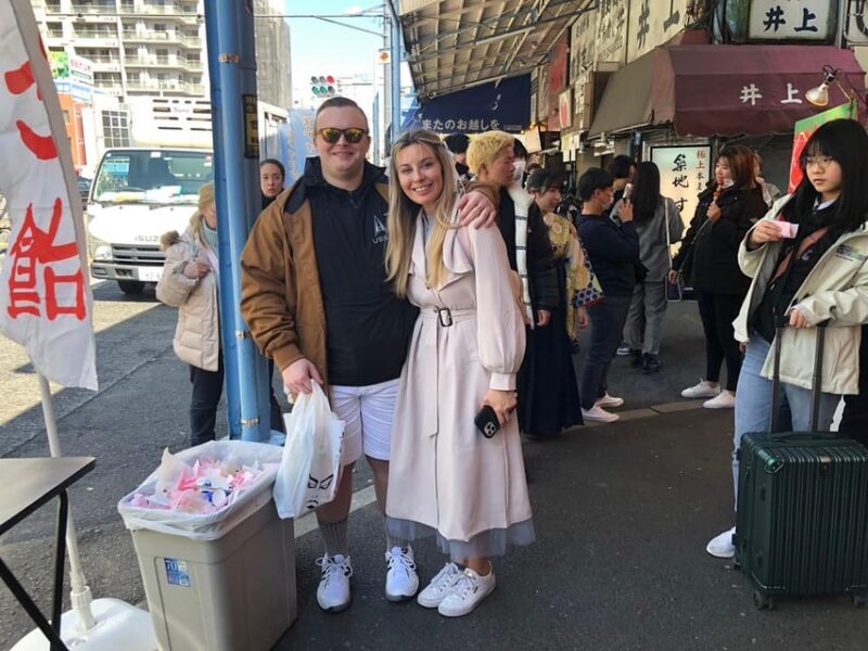 Tokyo Ginza Nightlife Friendly Foodie Tour with A Guide - Key Points