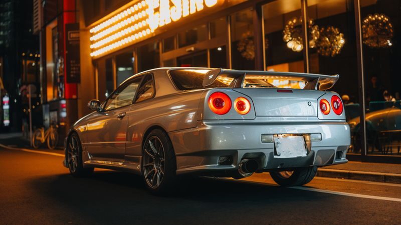 Tokyo: GTR Special Experience Tour / Daikoku & Night City VIP Tour - What the price buys you