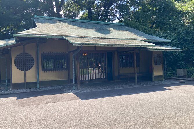 Tokyo Imperial Palace Historical Walk and Food Tasting Tour - FAQ