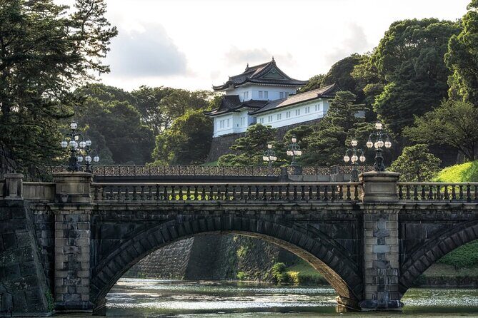 Tokyo Imperial PalaceGuided Walking Tour of East Gardens - Exploring Tokyo’s Imperial Palace and East Gardens: A Practical Guide