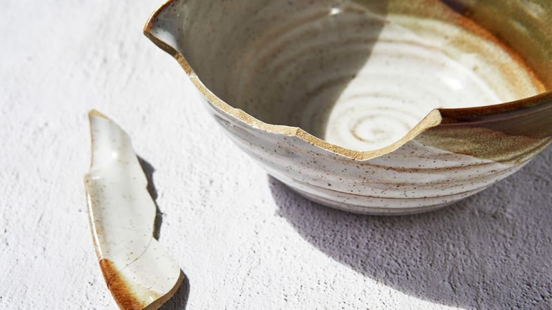 Tokyo: Japanese Gold Repair Kintsugi Workshop in Shinjuku - Who should book this workshop