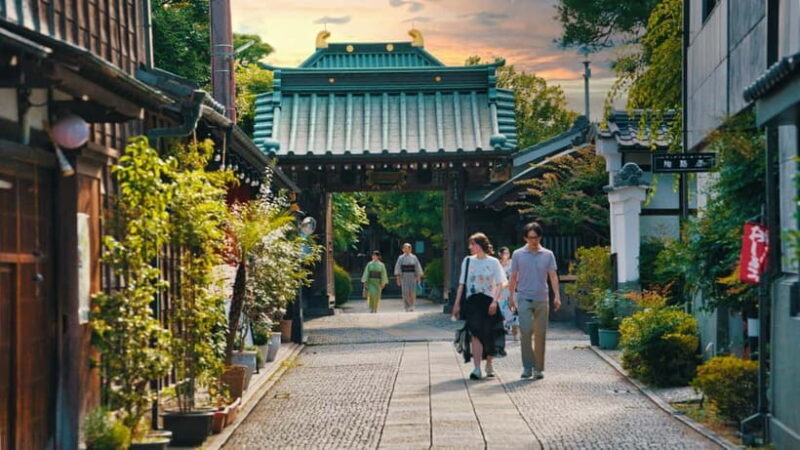 Tokyo: Kawagoe private tour | Explore the old Japan - Hikawa Shrine: Serenity and Spirituality