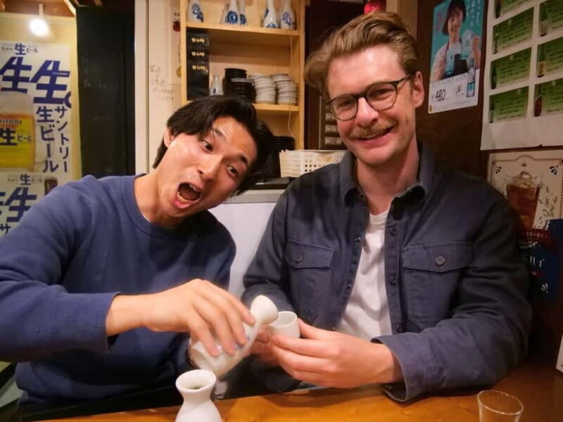 Tokyo: Local Bar Hopping Tour in Shimbashi - Key Points