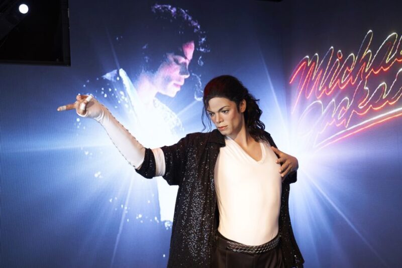 Tokyo: Madame Tussauds Admission Ticket - FAQs