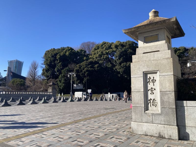 Tokyo: Meiji Jingu Historical Walking Tour with an expert guide - Timing, meeting point and booking details