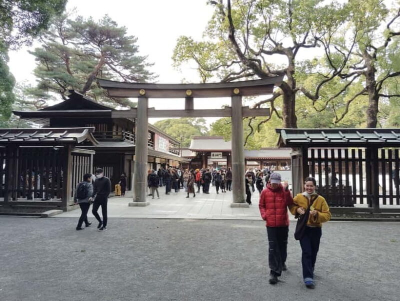 Tokyo: Meiji Jingu Shrine & Inner Garden Guided Tour (2h) - Key Points