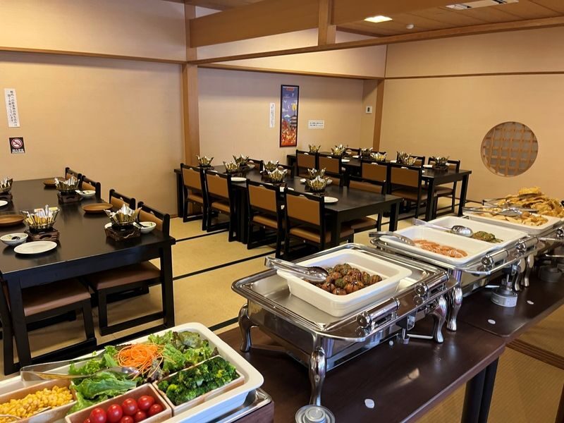 Tokyo Mt. Fuji & Hakone Full-Day Guided Tour - Lunch: hot pot, buffet or bring your own