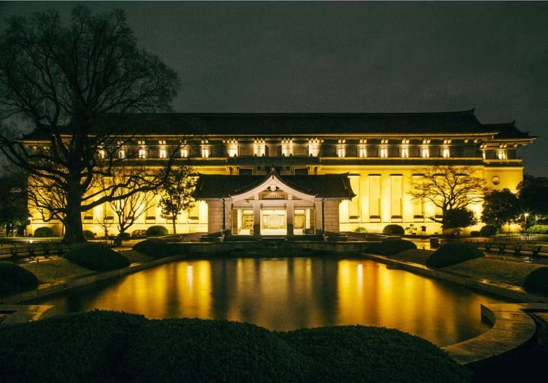 Tokyo National Museum - Who will get the most from a visit