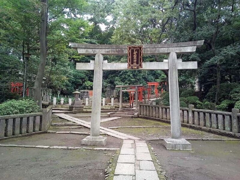 Tokyo: Nezu Shrine Guided Tour with Azalea Festival - FAQ