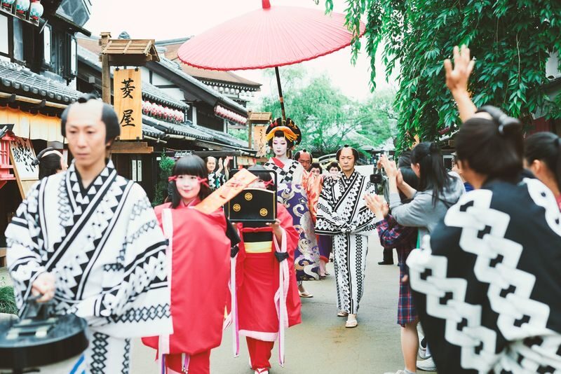 Tokyo Nikko Day Trip: Nikko Toshogu Shrine + Kegon Falls, Onsen Hot Spring & Edo Village Cultural Experience - The Ride Is Convenient, but the Guide May Be Brief
