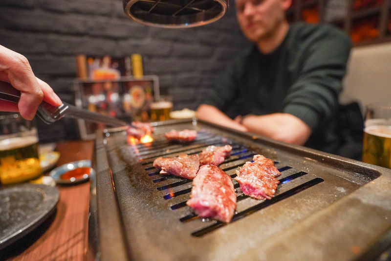 Tokyo Omakase Sushi & A5 Wagyu Premium Foodie Tour in Shinjuku - Dessert is a bonus, not a promise