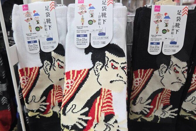 Tokyo Pop Culture Deep Dive: 100 Yen Shop & Gachapon Exploration - A Closer Look at the Tour Itinerary