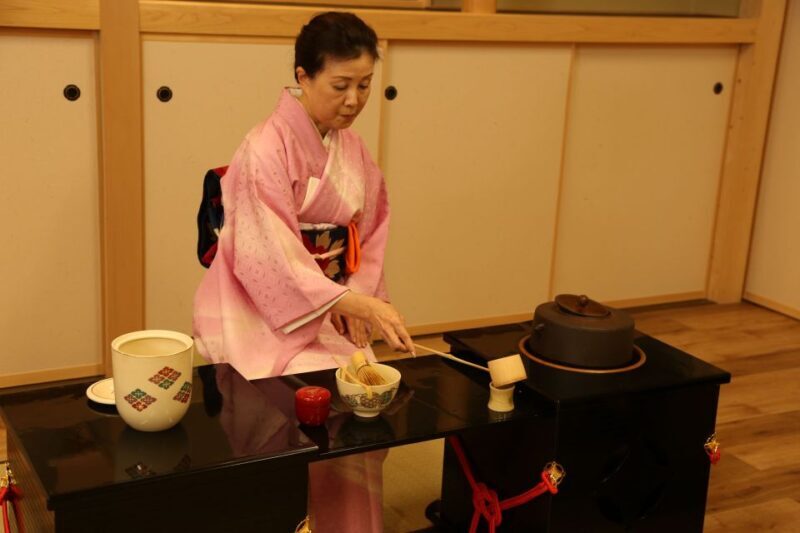 Tokyo: Practicing Zen with a Japanese Tea Ceremony - Authenticity and Cultural Insight